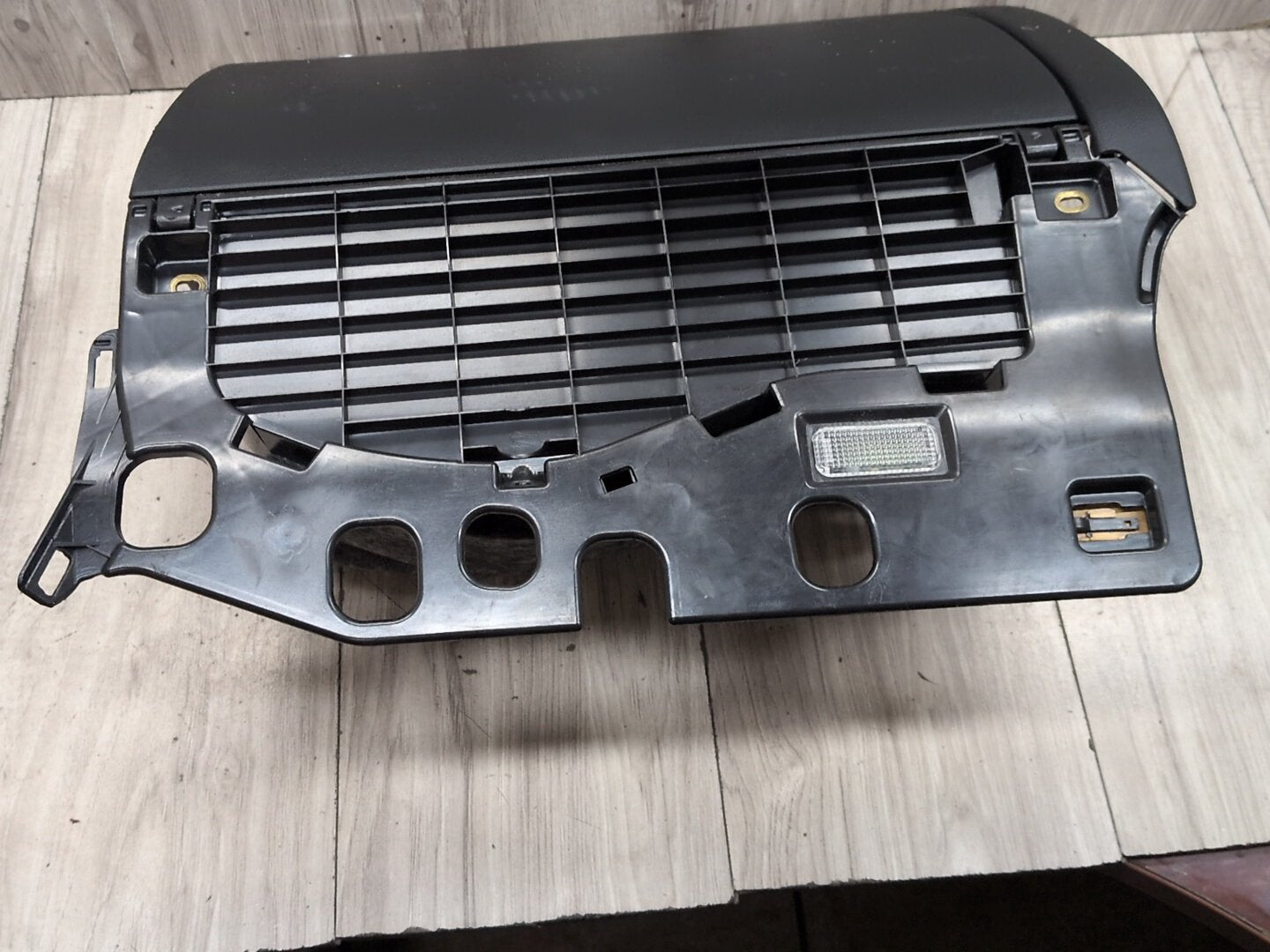 2010-2016 Audi S4 B8 Dashboard Dash Board Panel Glove Box Assemly 8K1857035 OEM