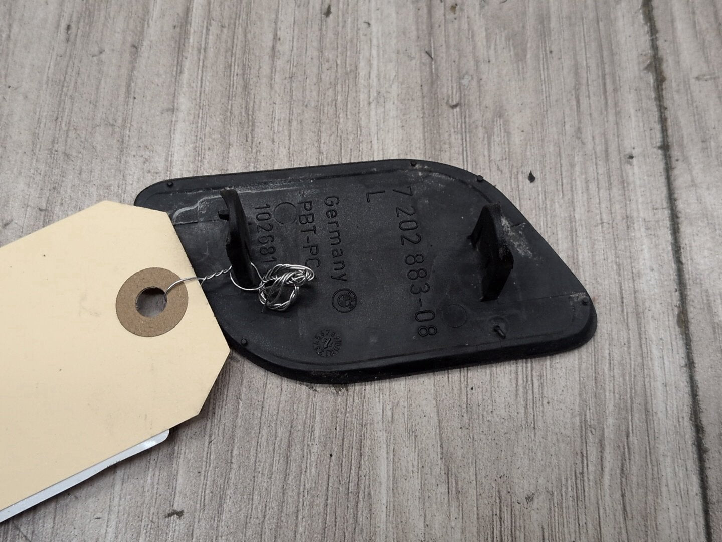 Pre-LCI OEM BMW Front Left OEM BMW F01 F02 Left Driver Front Bumper Headlight Washer Cover