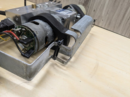 2009-2011 Mercedes-Benz SLK-Class R171 Convertible Pump Motor A1718000030 OEM