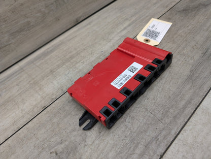OEM BMW G11 G12 G14 G15 G16 G30 B+ Junction Terminal Power Relay Fuse Box