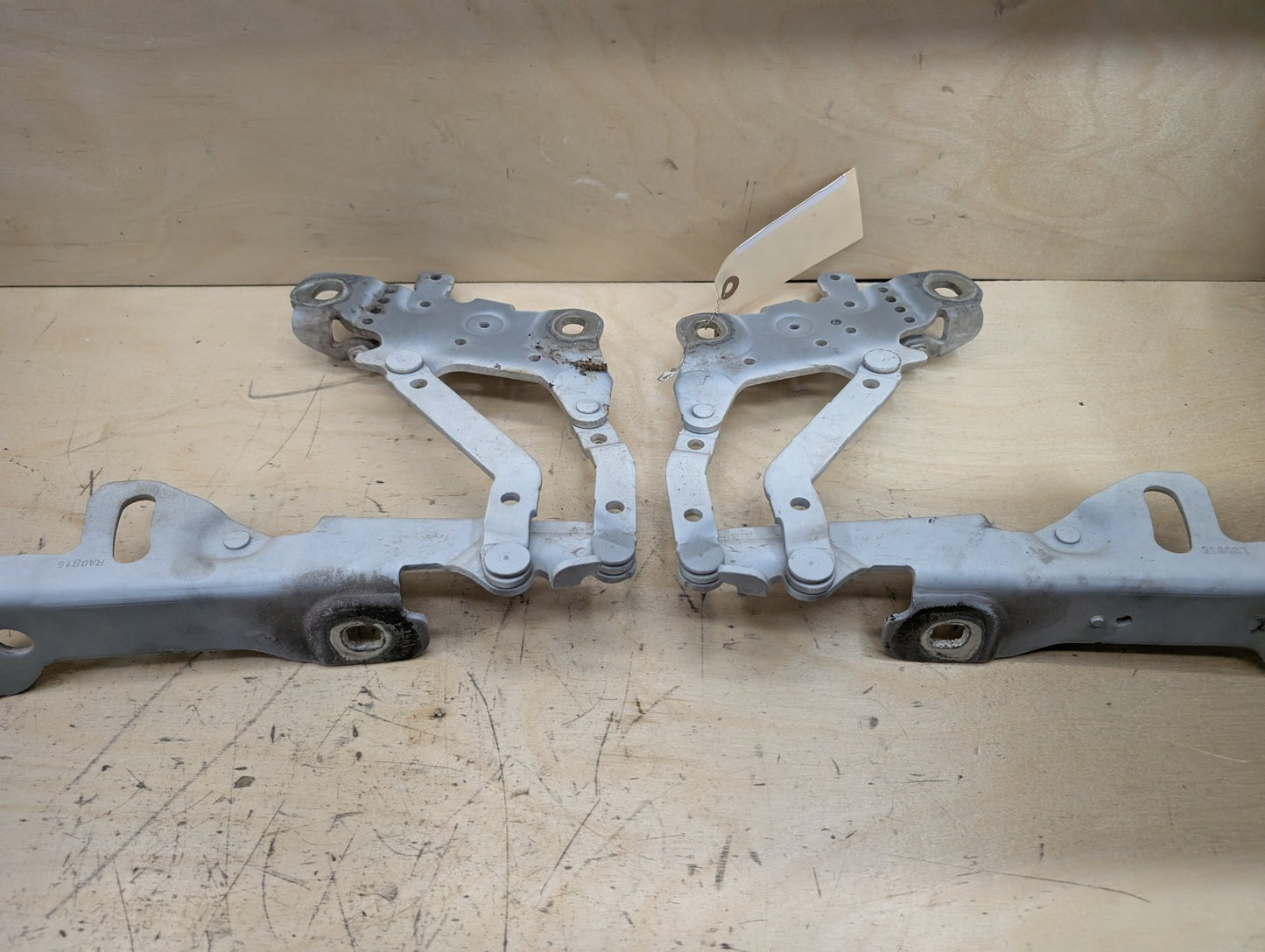 OEM BMW F22 F23 F30 F32 F33 F36 F80 F82 F83 F87 Left Right Side Hood Hinges PAIR
