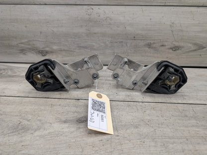 2014 - 2019 BMW 340 F34 Radiator Lower Mounting Brackets SET 8620733 B58B30M0
