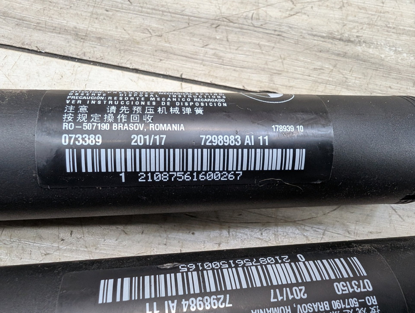 2014 - 2019 BMW 340 F34 Rear Left Right Liftgate Trunk Lid Strut Shock Supports SET 7298983 B58B30M0