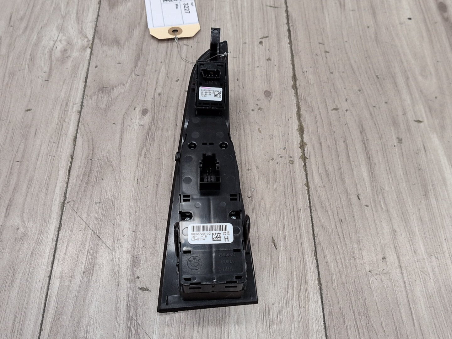 2019 - 2026 BMW X5 G05 Front Left Driver Door Master Window Switch 9327029 N63B44M3