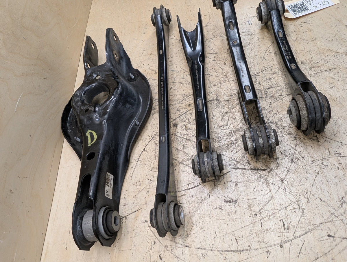 19-26 OEM BMW G20 G22 G23 G26 G42 Rear Left Driver Upper Lower Control Arm SET