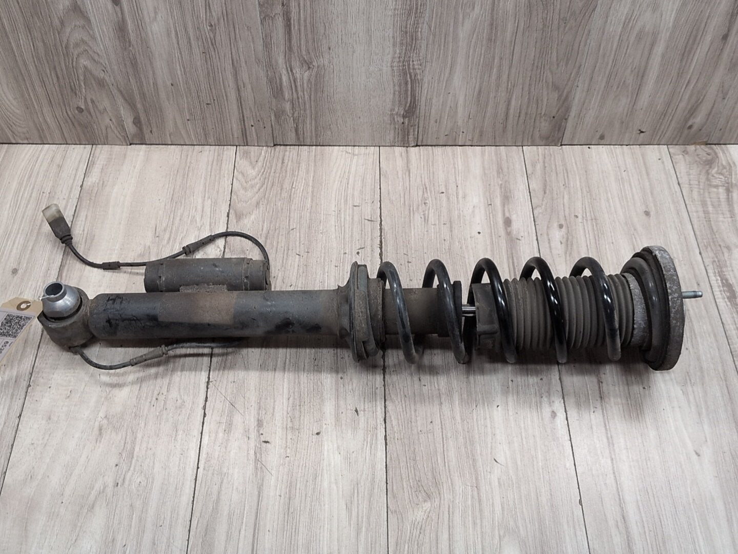 17-23 OEM BMW G30 M550 Rear Right Passenger Side Spring Strut Shock Absorber VDC