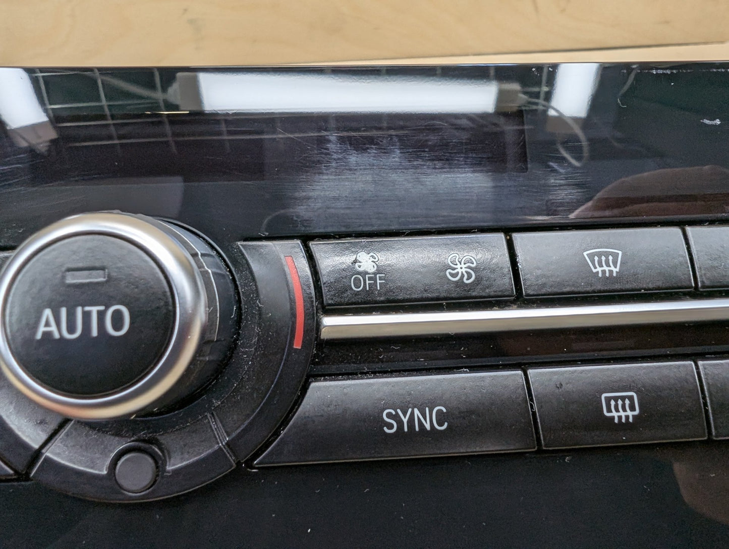 2015-2019 BMW X6 F16 Front AC Heater Climate Control Switch 6819735