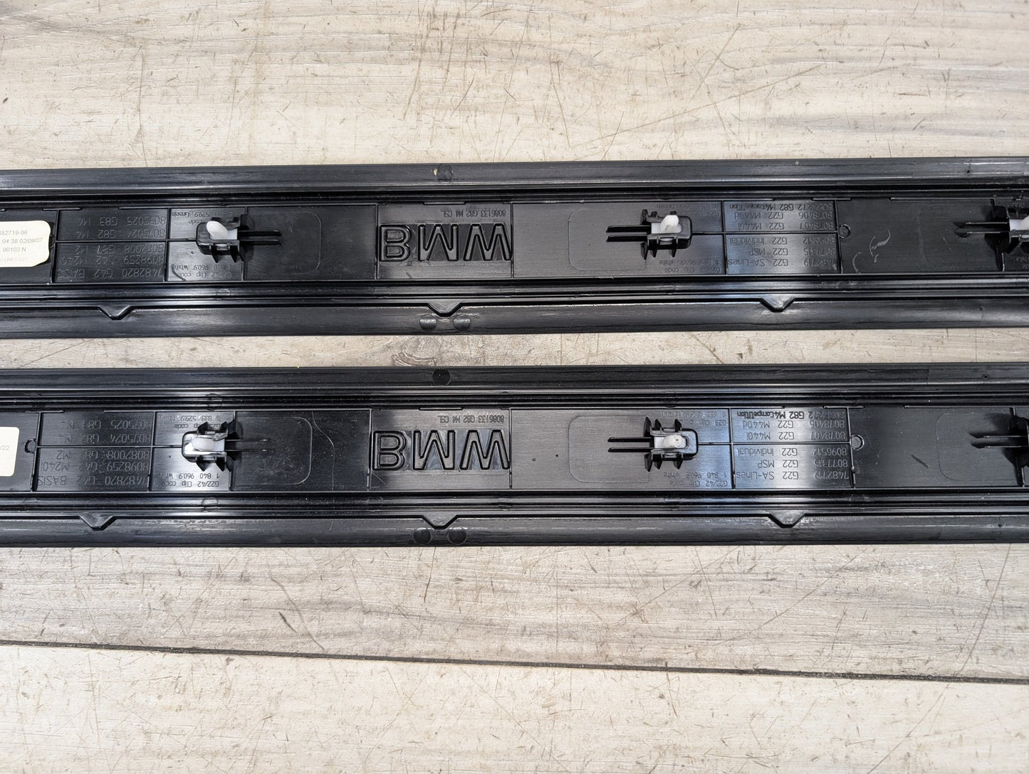2021-2026 BMW 430i G22 Front Left Right Scuff Plate Door Sill SET 7482719