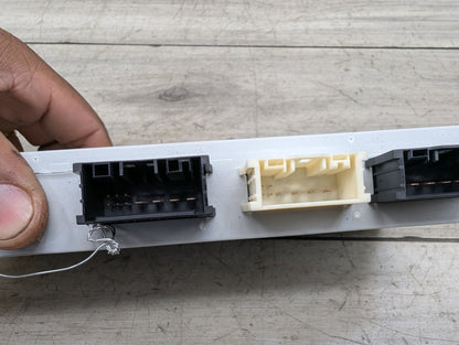 OEM BMW F01 F02 F10 F25 F26 X3 X4 Trunk Lid Tailgate Lift Control Unit Module