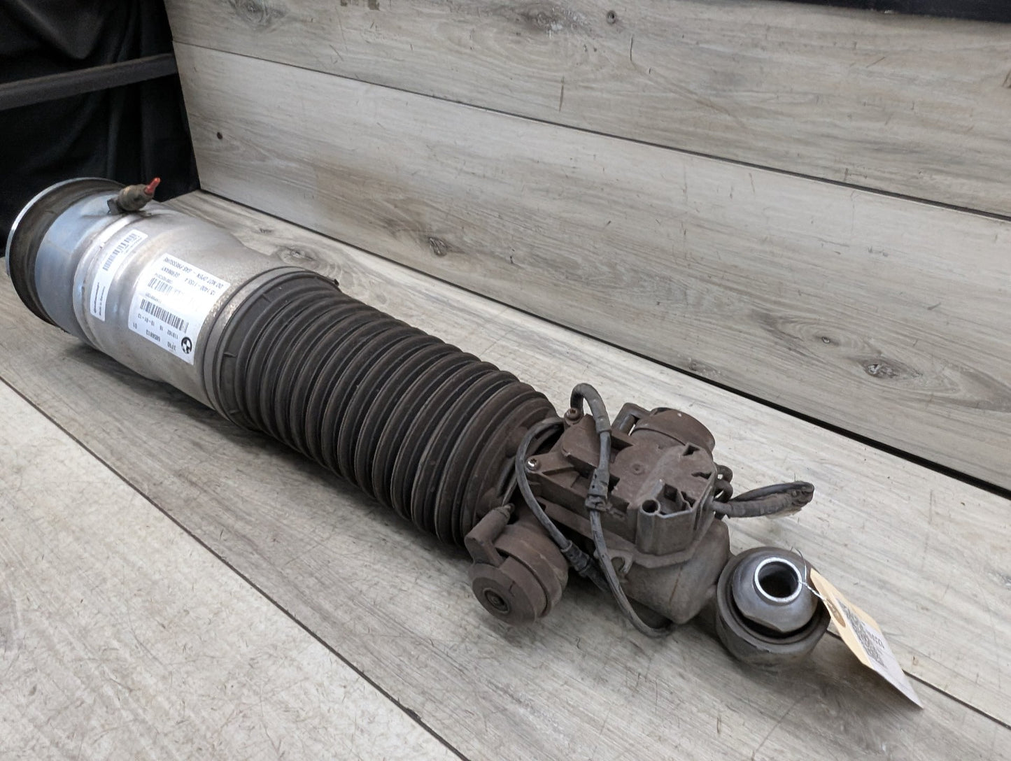 13-15 LCI OEM BMW 750i F01 Rear Left Air Strut Shock Absorber OEM 6858813
