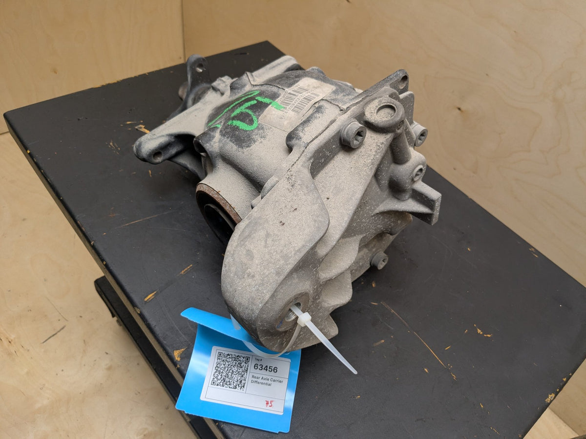 12-17 OEM BMW F30 F32 F33 F36 328 335 428 435 Rear Differential Carrier 3.15