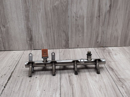 2015-2018 Audi 8U Q3 CCTA Engine Motor Fuel Injector Rail Line 06J133317AB