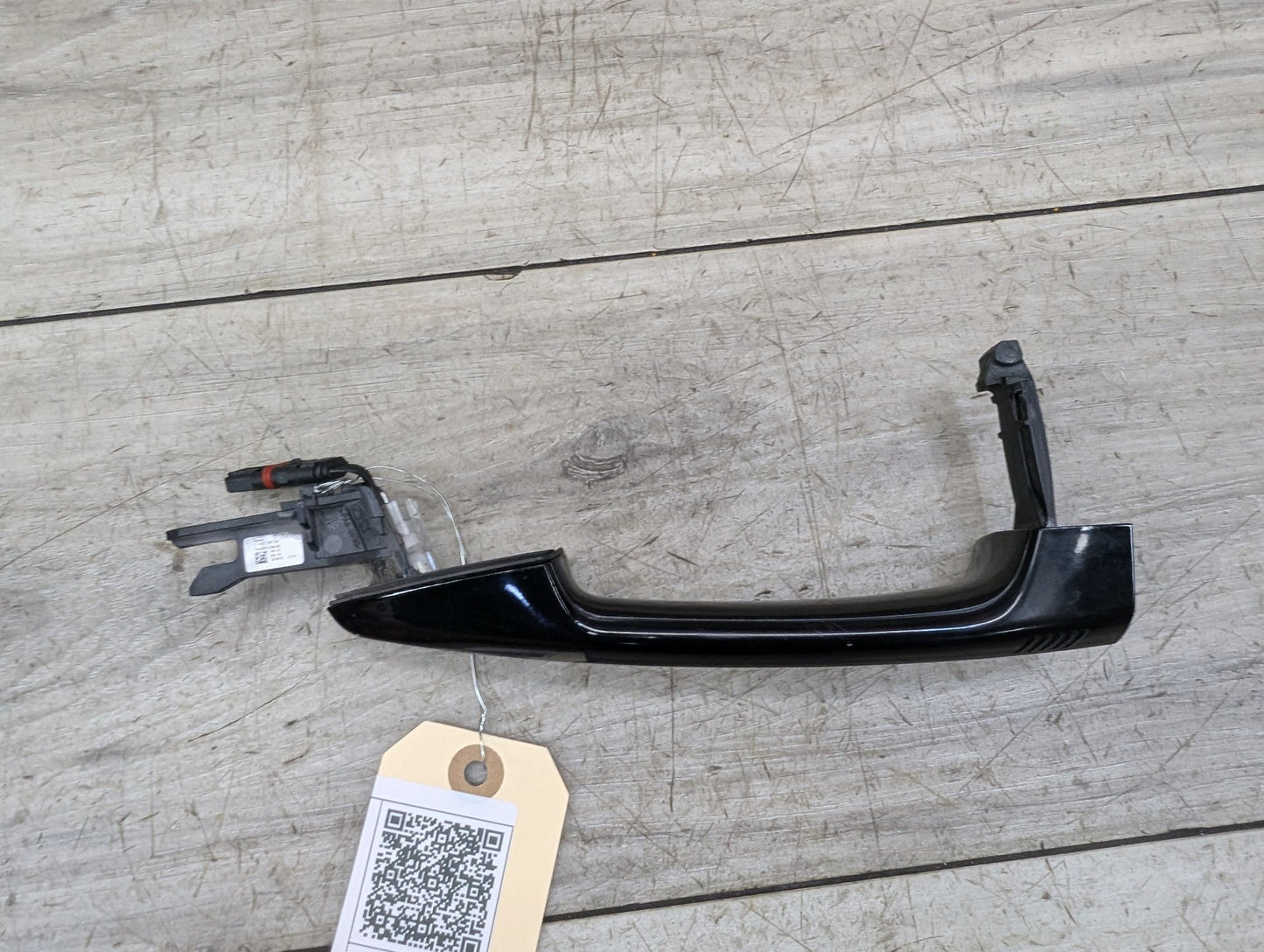 2014 - 2018 BMW X5 F15 Front or Rear Left Driver Exterior Door Handle w/ Comfort Access 7422107 N63B