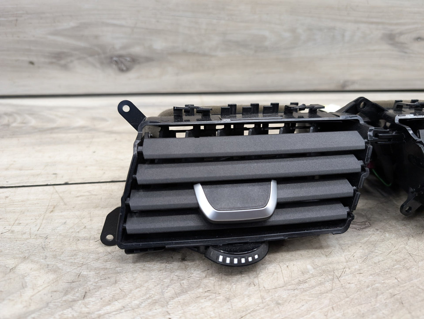 OEM BMW F90 G30 G31 G32 530 540 M550 M5 Center Dashboard AC Heat Fresh Air Vents