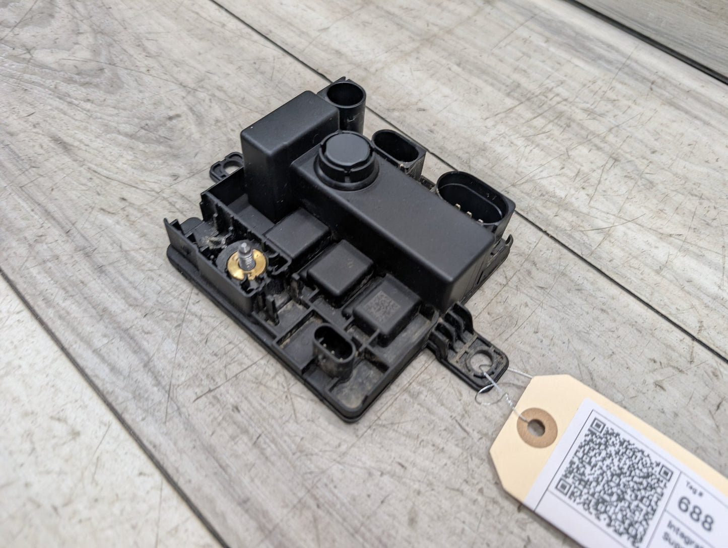 OEM BMW F10 F15 F22 F23 F30 F32 F33 F36 Integrated Power Supply Control Module