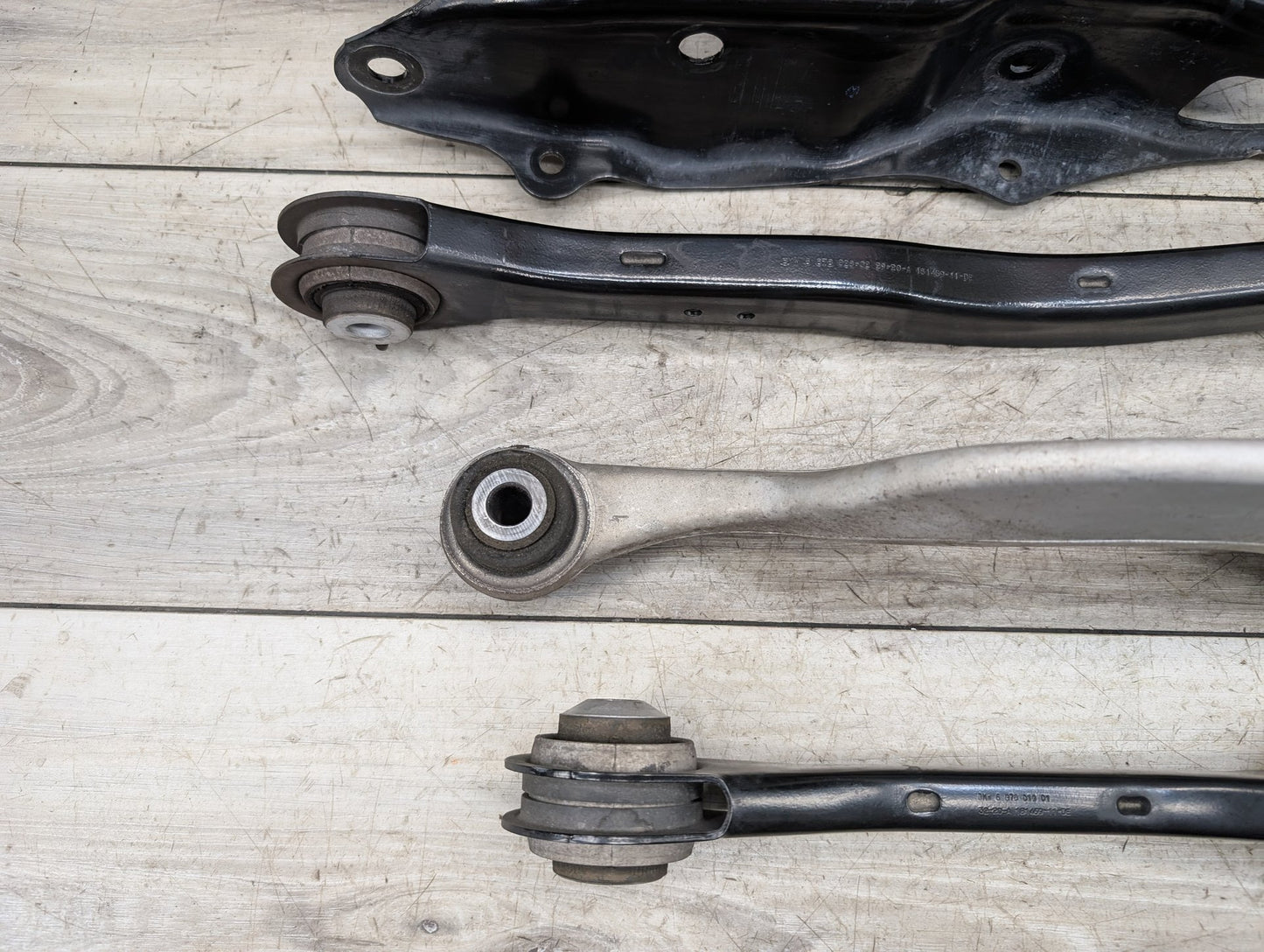 19-25 OEM BMW G05 G06 G07 X5 X7 Rear Left Driver Control Arm Wishbone SET