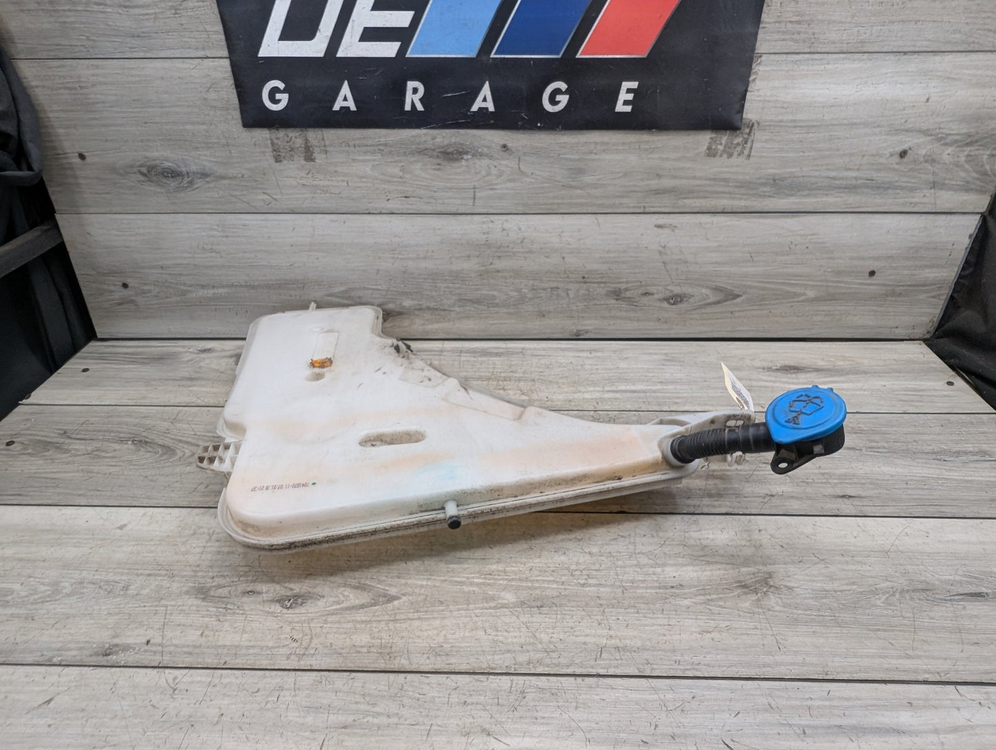 2012-2018 BMW 340i F30 Windshield Reservoir Tank Assembly 7241672