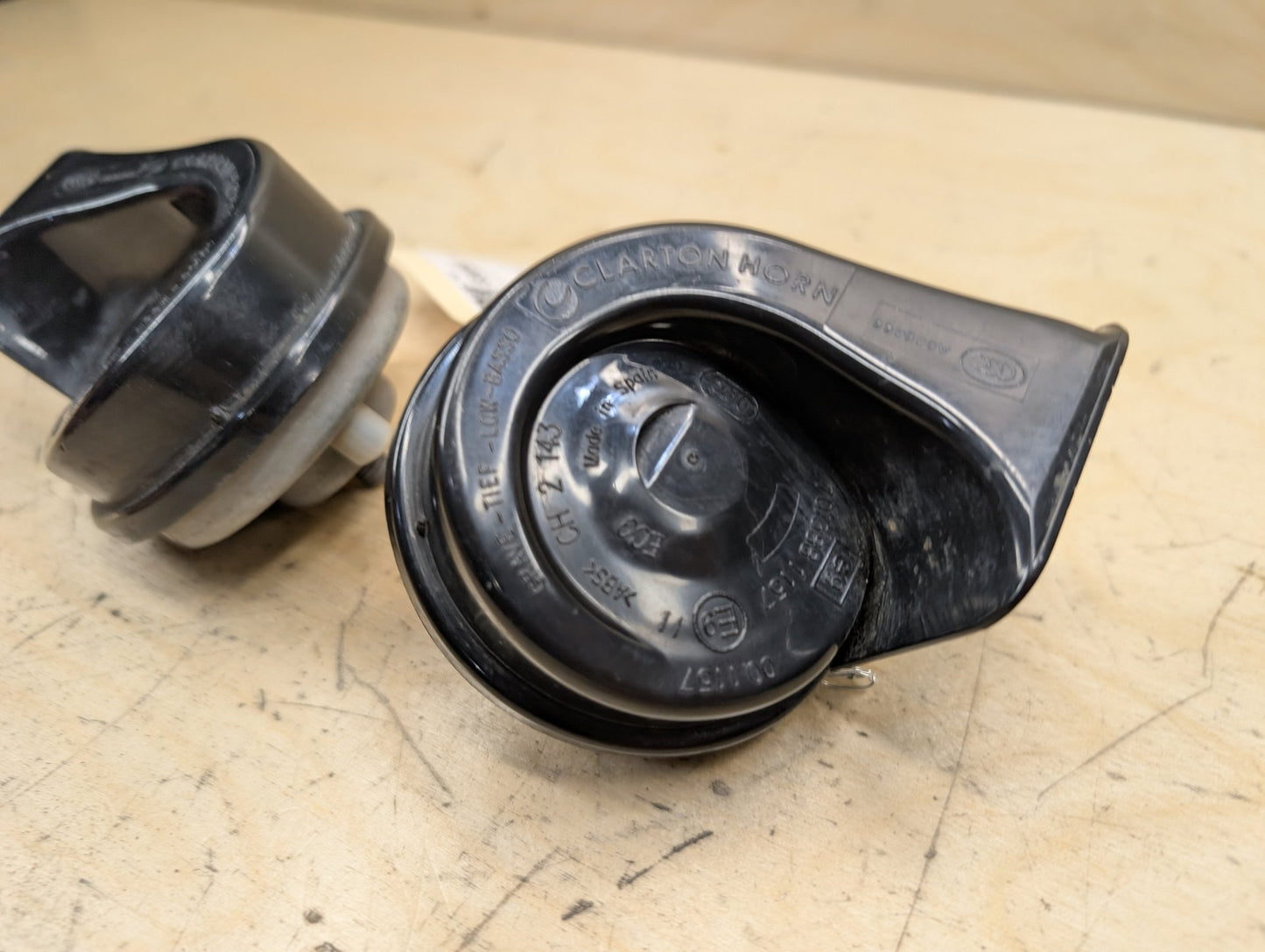 2012-2018 BMW 328i F30 Alarm Horns SET 7300975