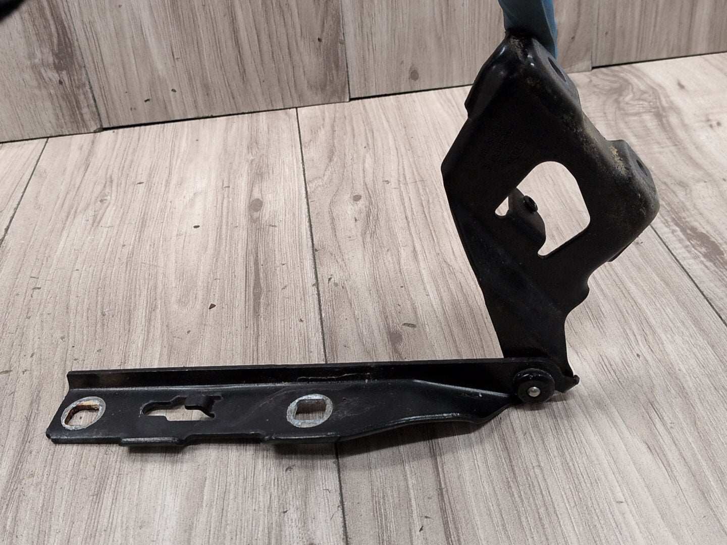 2008 - 2017 Audi S5 8T Hood Bonnet Hinges SET 8T0823301E