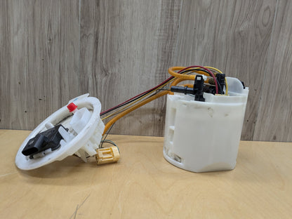 OEM BMW G20 G22 G23 G26 G42 330 M340 430 M440 Gas Tank Mounted Sending Fuel Pump