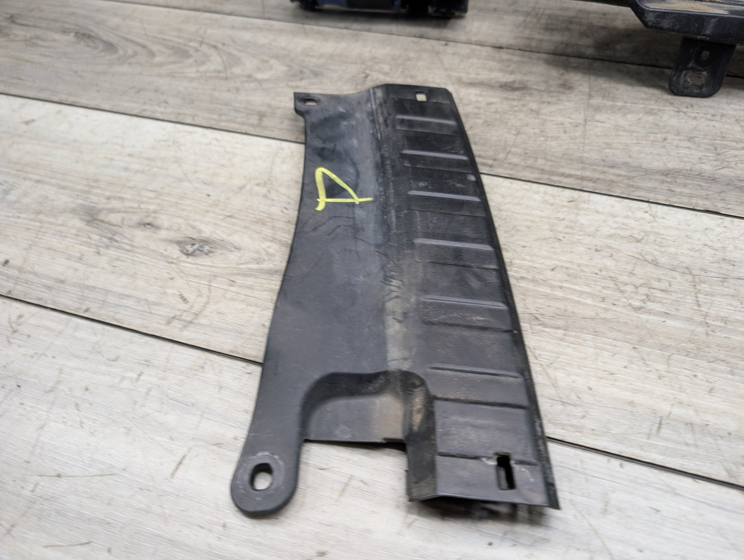 2019-2026 BMW X5 G05 Rear Right Passenger Bumper Support Brackets SET 7487526