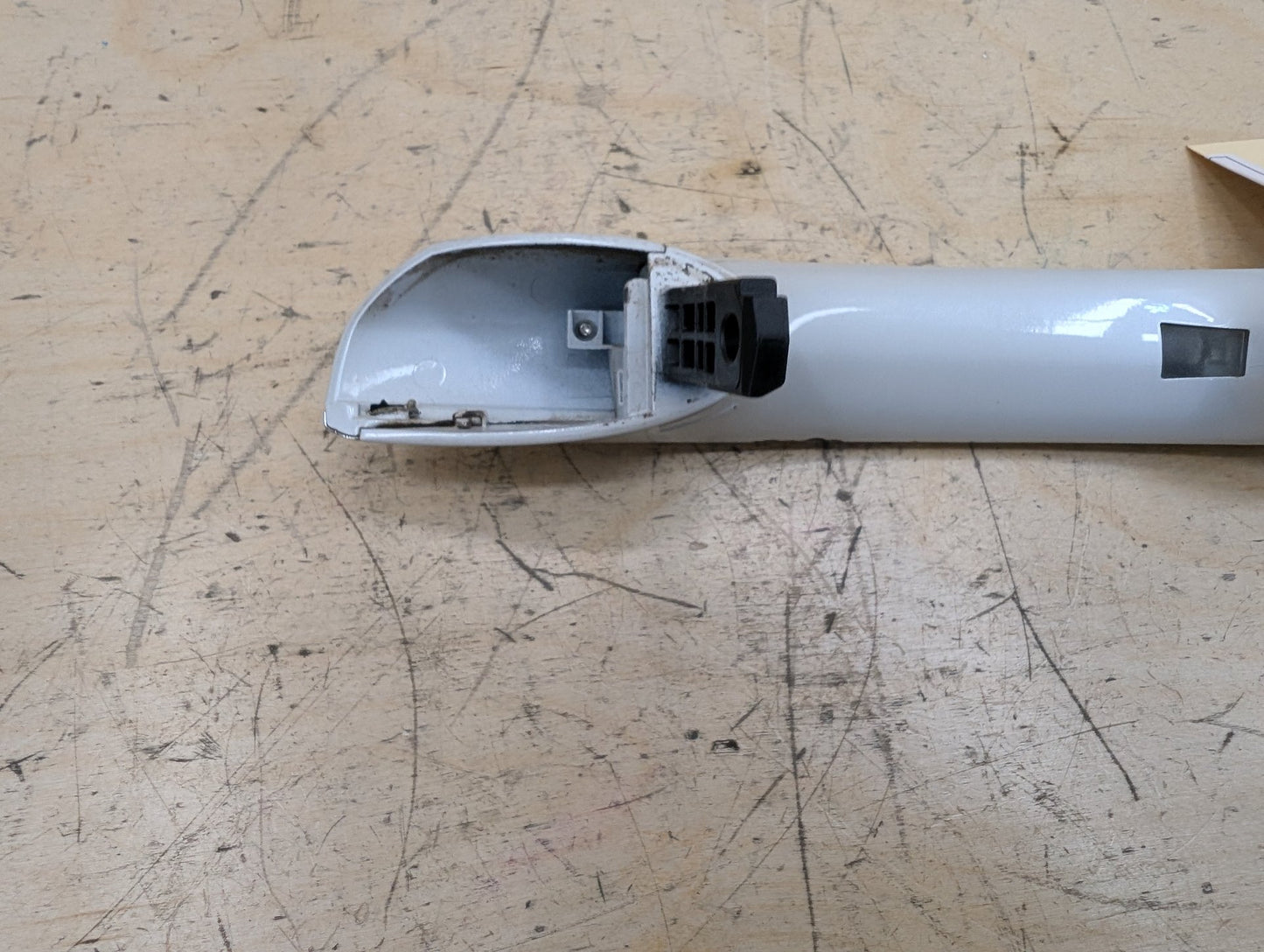 2016-2022 BMW 750i G12 Front or Rear Right Passenger Exterior Door Handle w/ Comfort Access 7411040