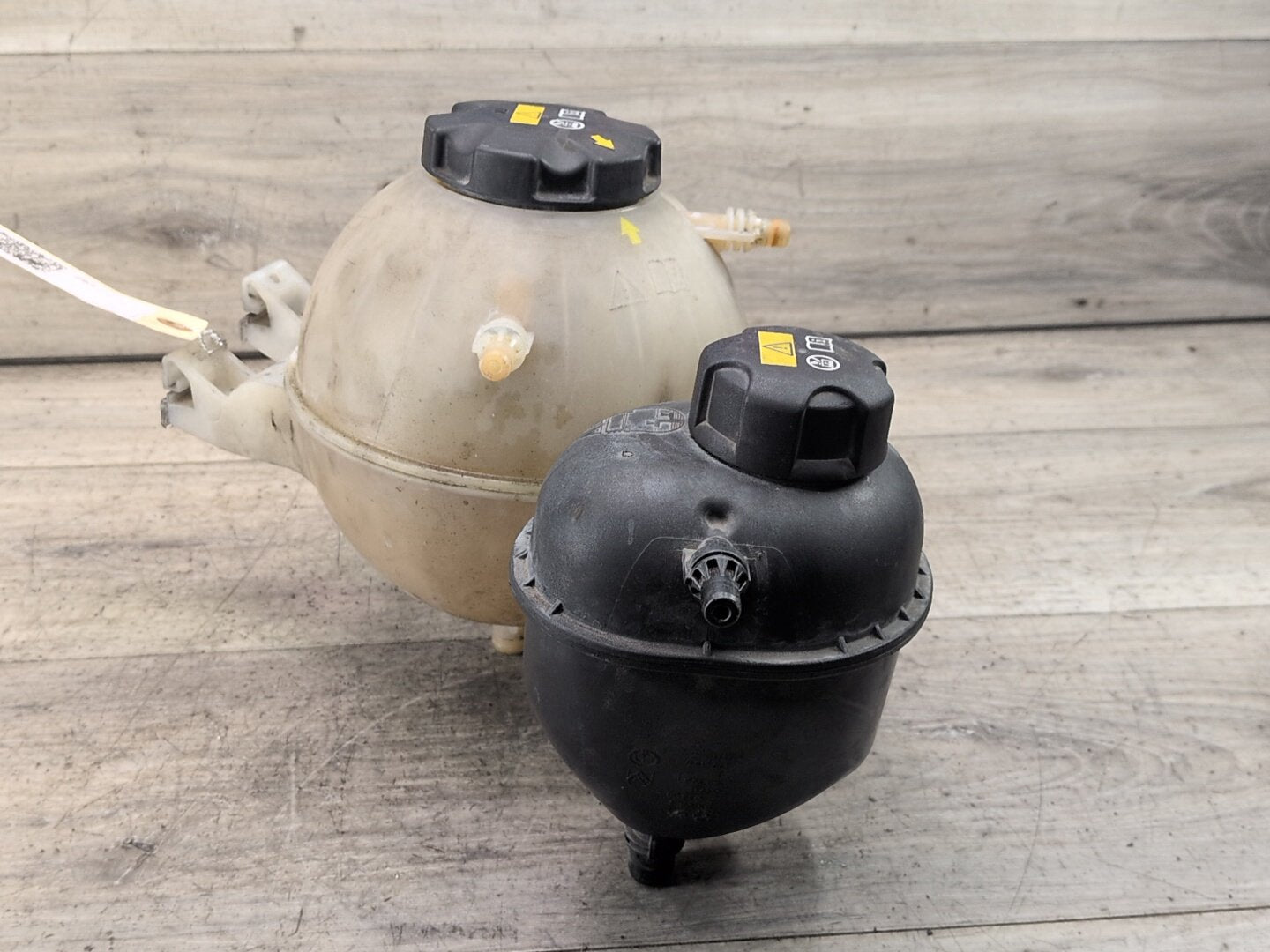 19-24 OEM BMW G01 G02 F97 F98 X3 X4 Engine Coolant Expansion Tanks Reservoir SET