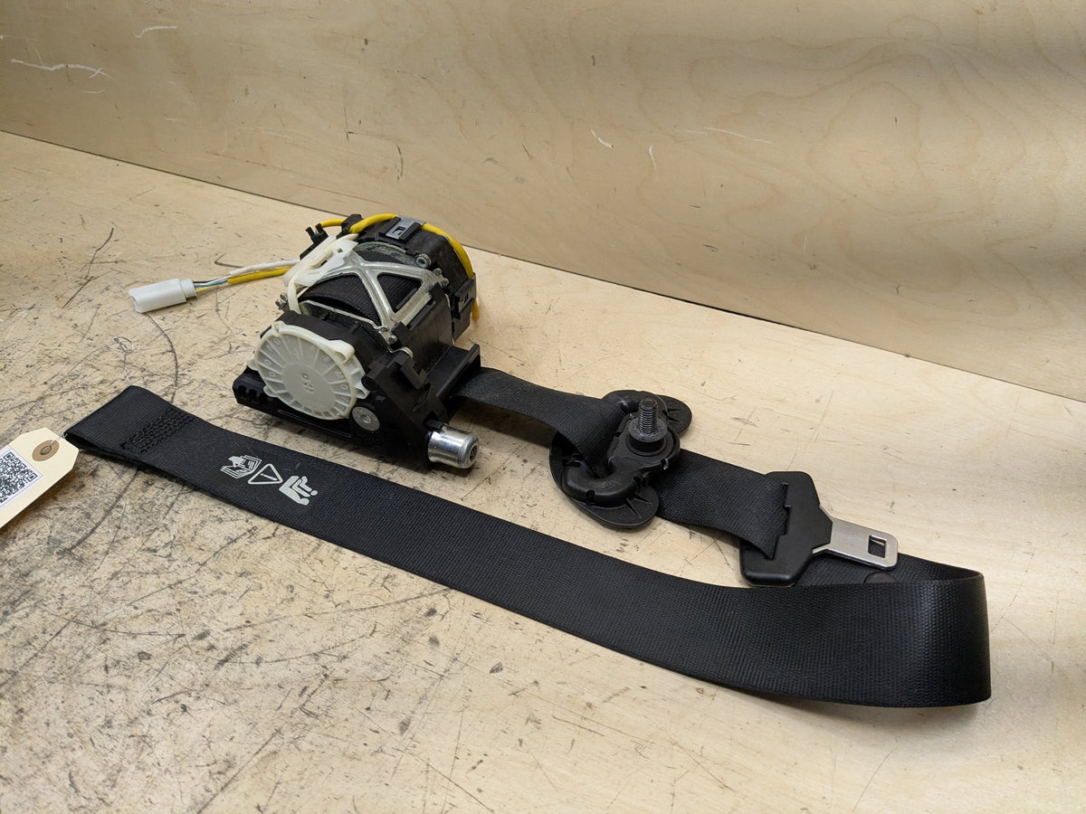 2007-2013 BMW 328i E92 Front Right Passenger Seatbelt Retractor 7284362 OEM