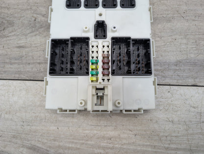 12-18 OEM BMW F22 F30 F32 F23 240 M3 M4 FEM Front Electronic Control Module+Key