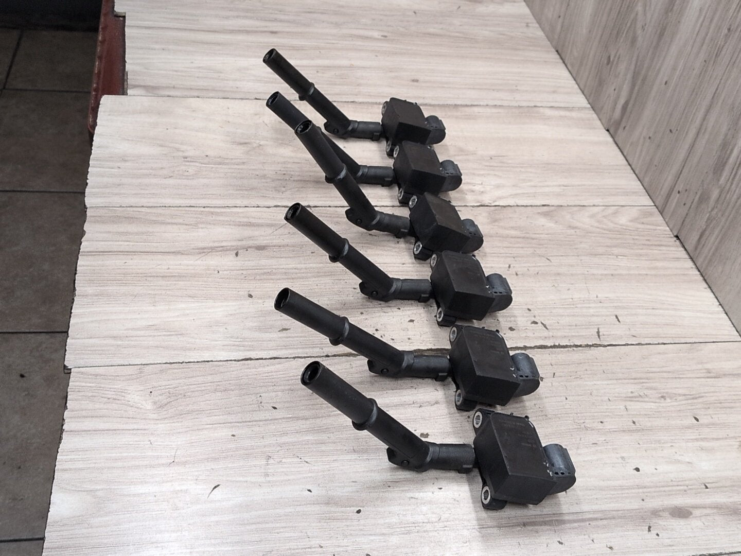2009-2012 Mercedes-Benz W212 E550 M278 Engine Motor Ignition Coil SET 0221604067