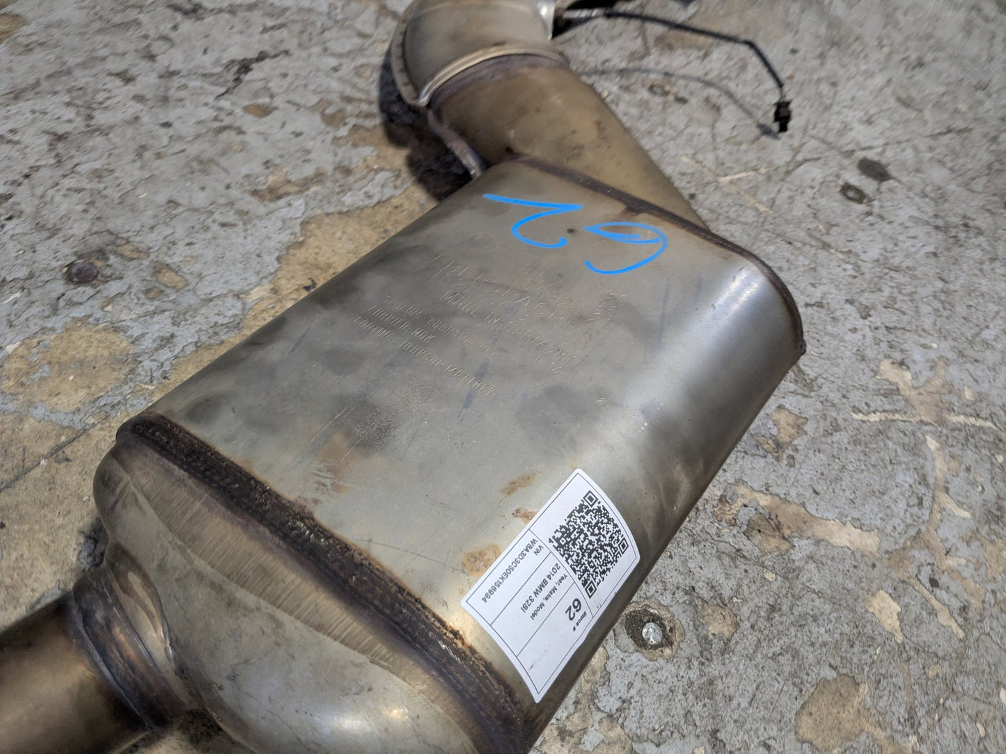 14-18 OEM BMW F30 328 Diesel Rear Exhaust Muffler PN: 8570096