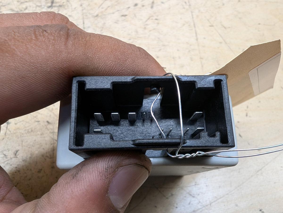 2019-2026 BMW X5 G05 Steering Column Control Module 6894830 OEM
