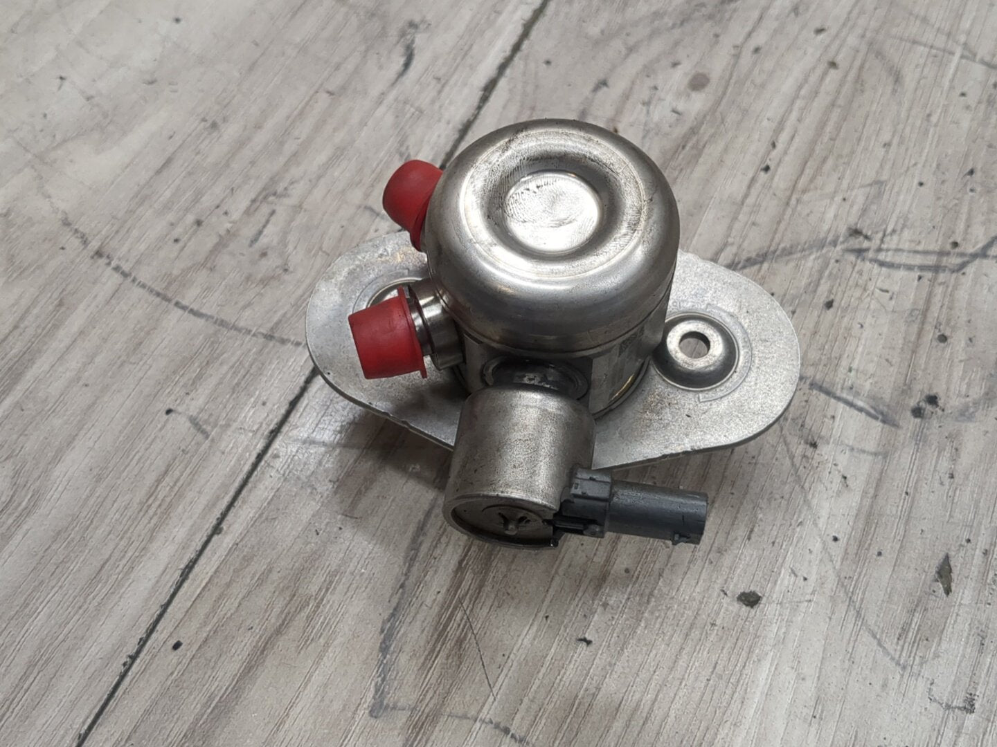 OEM BMW F10 F25 F22 F25 F30 F32 F36 Engine N20 N26 HPFP High Pressure Fuel Pump