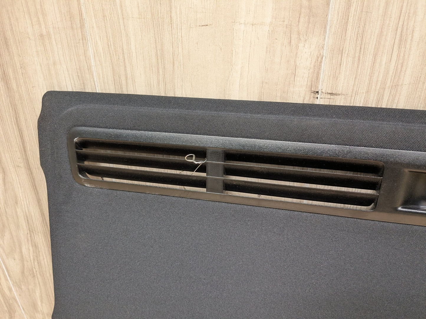 2009-2012 Mercedes-Benz E550 W212 Interio Headliner Sun roof Slide Trim