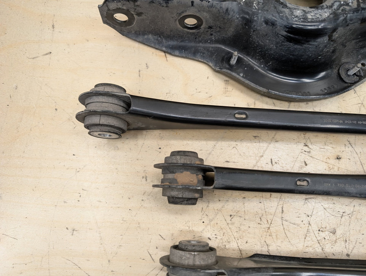 2012-2018 BMW 328i F30 Rear Left Driver Control Arms SET 6792541