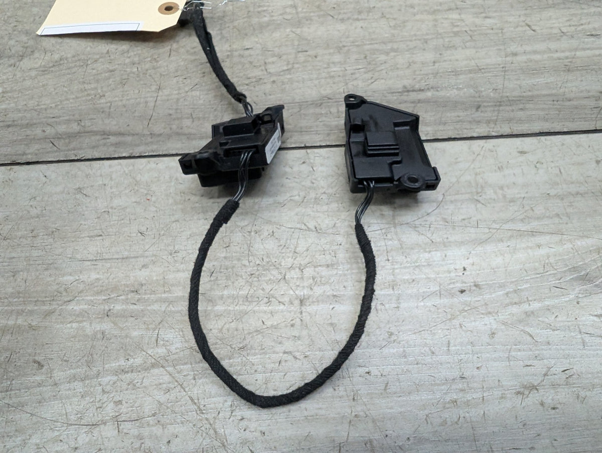 2008-2013 BMW 128i E82 Steering Wheel Switch Buttons 9123289 OEM
