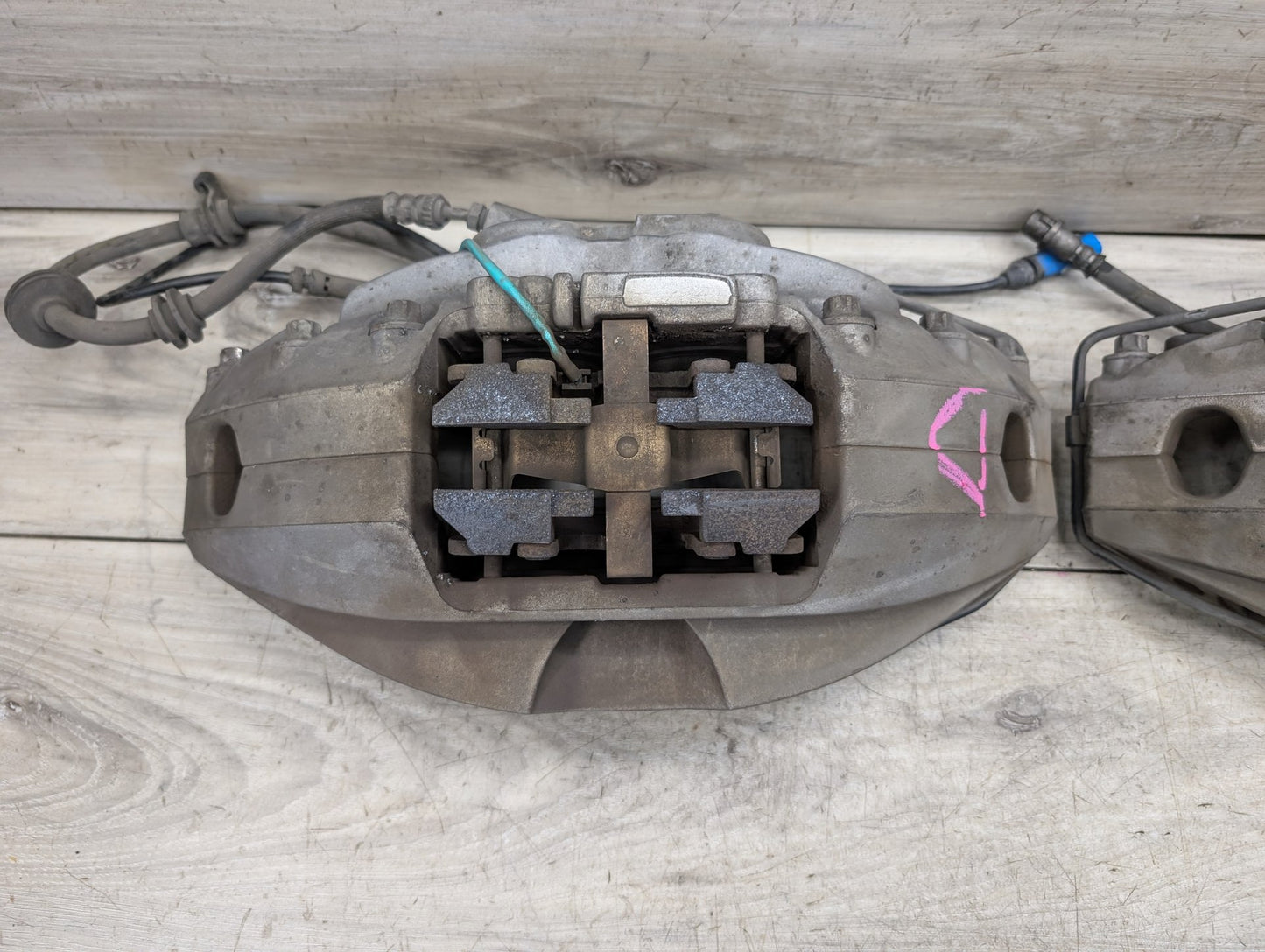 16-22 OEM BMW G11 G12 745eX 750i 750iX Front Left Driver Side Brake Caliper Gray