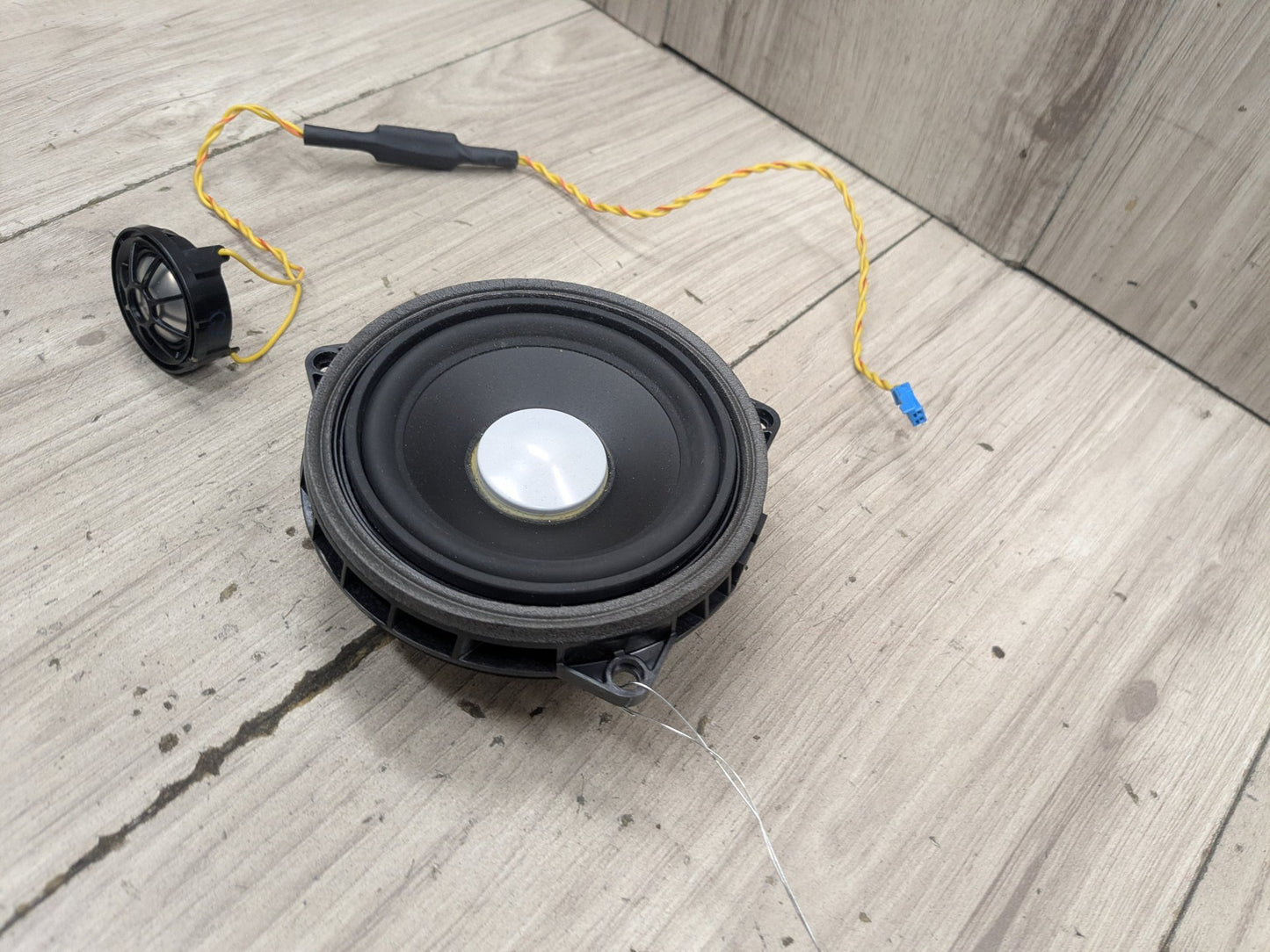 2017 BMW 340xi F30- Speaker Tweeter SET PN: 9364956