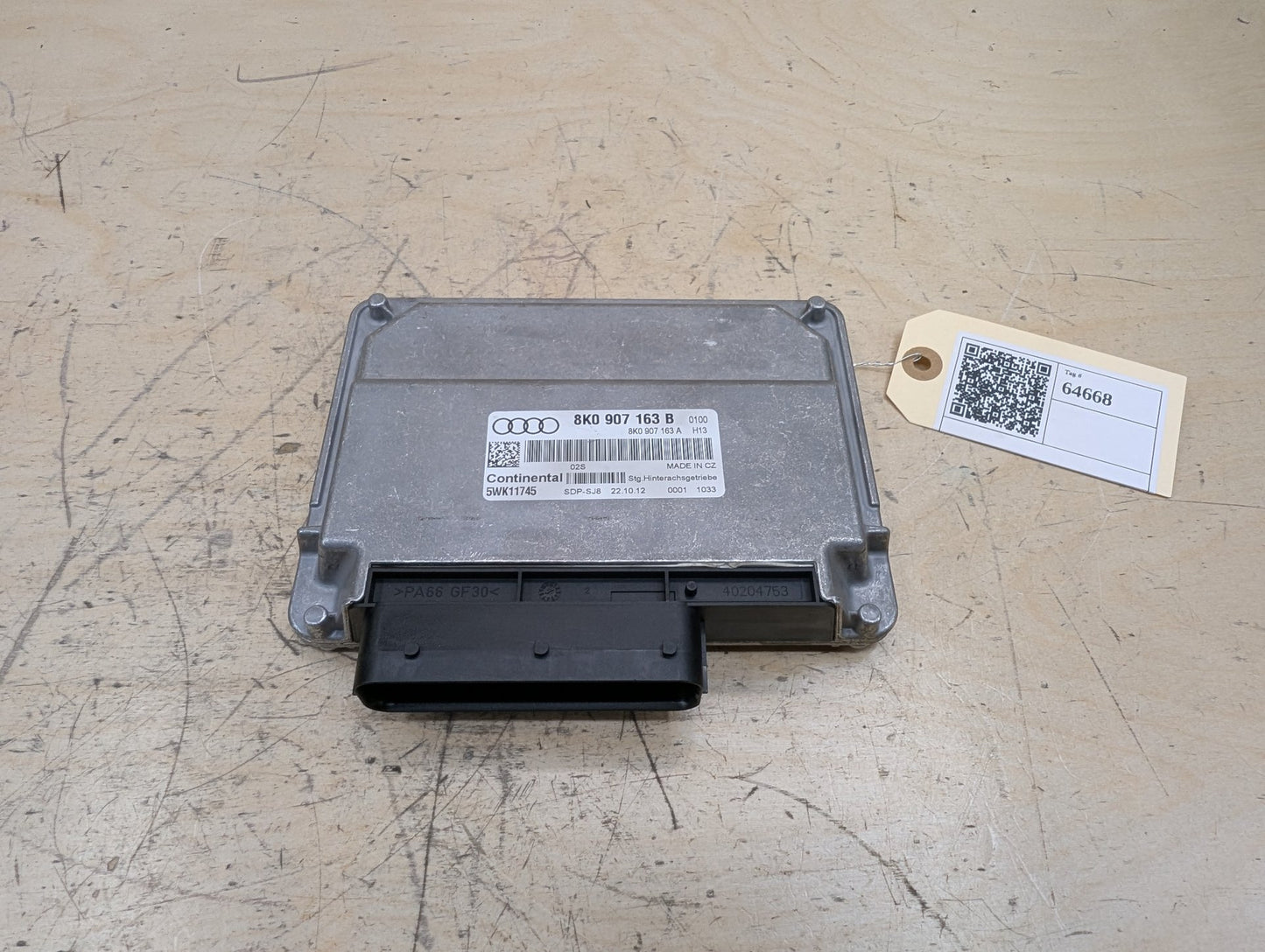 2011-2017 Audi RS5 8T Rear Differential Control Module 8K0907163B OEM