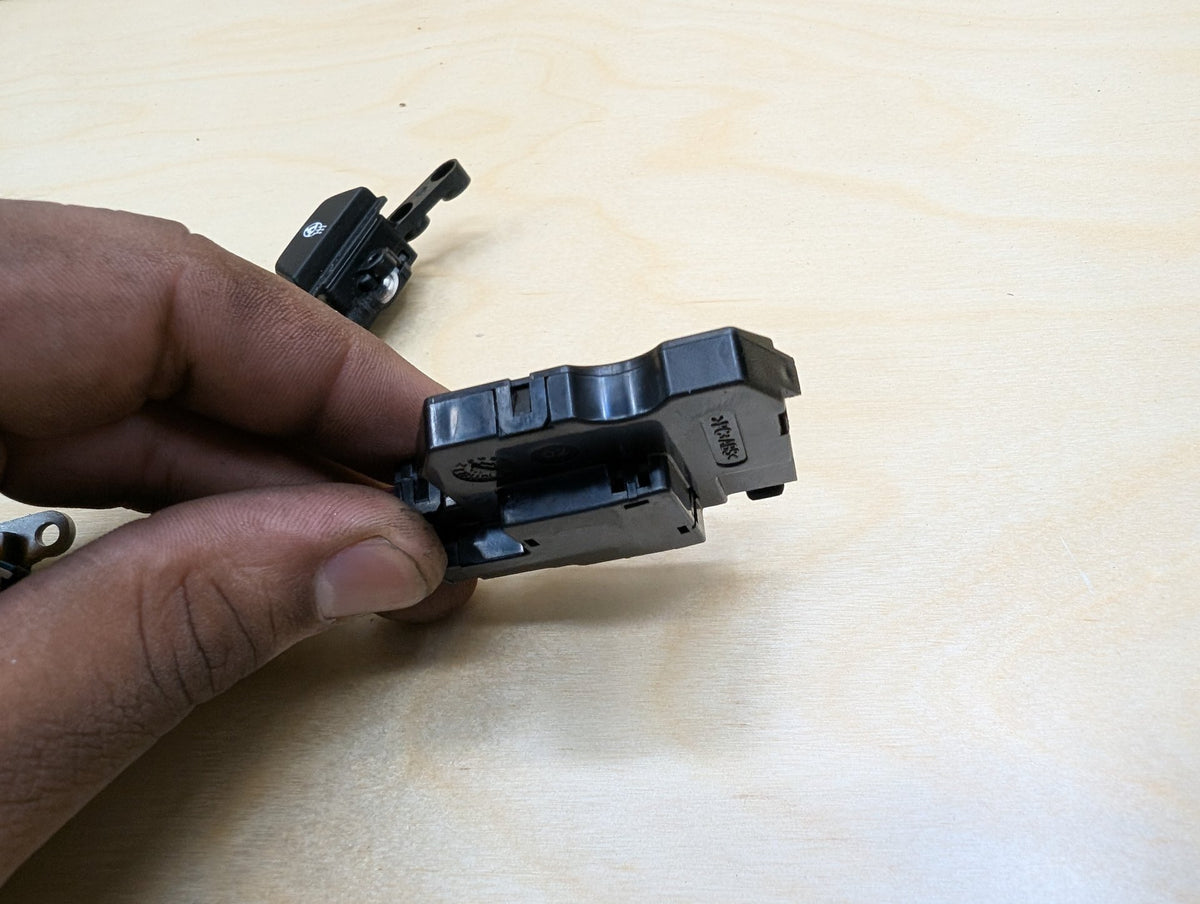 2018-2024 BMW X3 G01 Steering Wheel Heater Switch 6886924 OEM