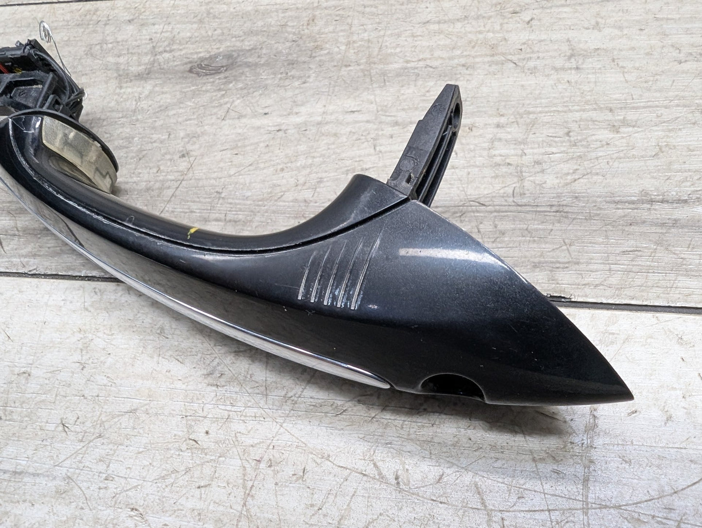 2009-2015 BMW 750Li F02 Front Left Driver Exterior Door Handle w/ Comfort Access 7305365