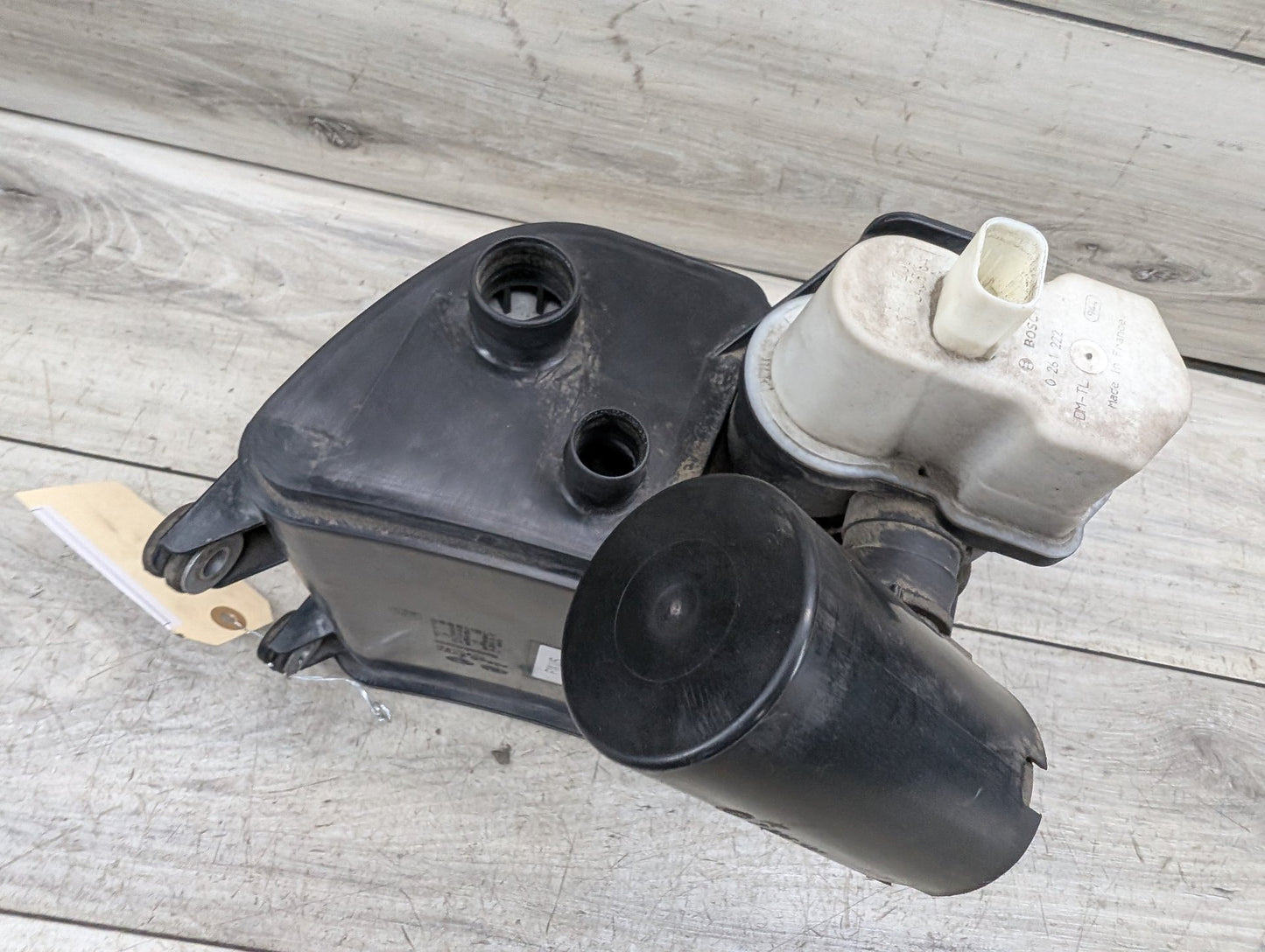 2011-2016 BMW 535i F10 Fuel Vapor Charcoal Canister 7245541