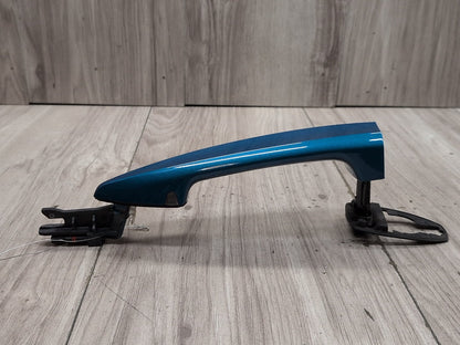 2015 - 2019 BMW X6 F86 Front or Rear Left Driver Exterior Door Handle w/ Comfort Access 8068461 S63B44T2
