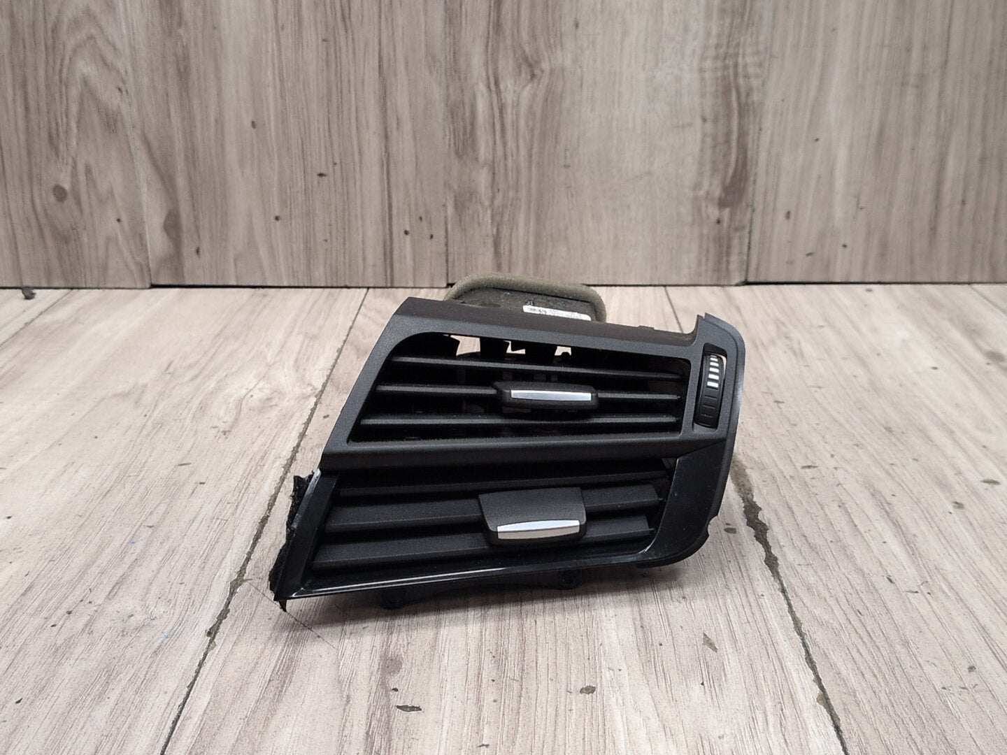 14-19 OEM BMW F15 F16 F85 F86 X5 X6 X5M Right Passenger Dash AC Air Vent Grille