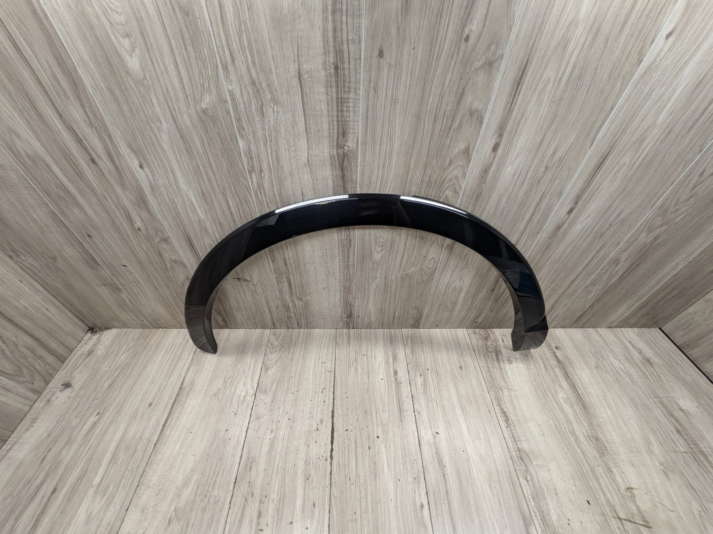 2015-2018 Audi Q3 8U Rear Right Passenger Fender Flare Arch Trim Molding 8U0853818C