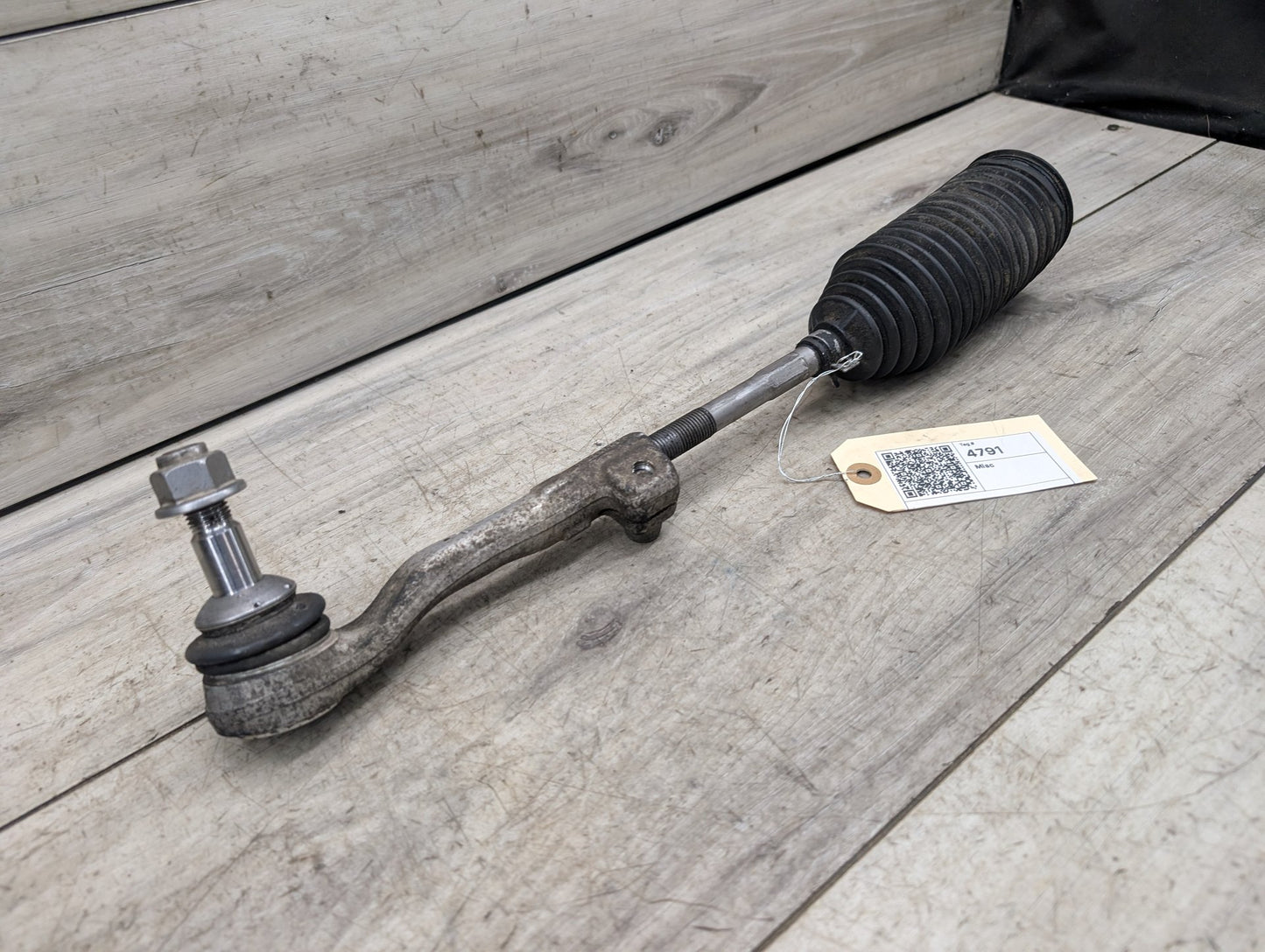 2018 - 2024 BMW X3 G01 Left Driver Tie Rod w/ Boot 4A01665 B46B20O1