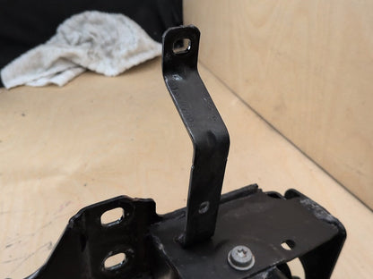 OEM BMW F95 G05 G06 G07 X5 Front Right Passenger Reinforcement Radiator Bracket