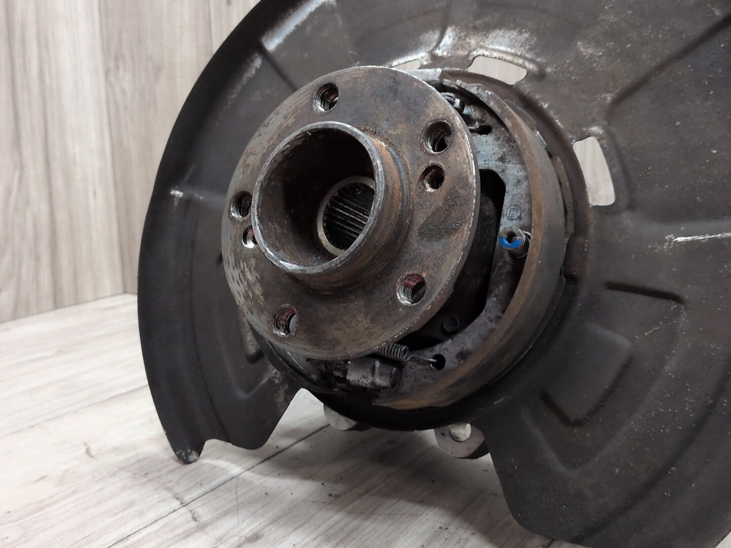 OEM BMW F85 F86 F15 F16 X5 X6 REAR Right Passenger Spindle Hub Carrier Knuckle