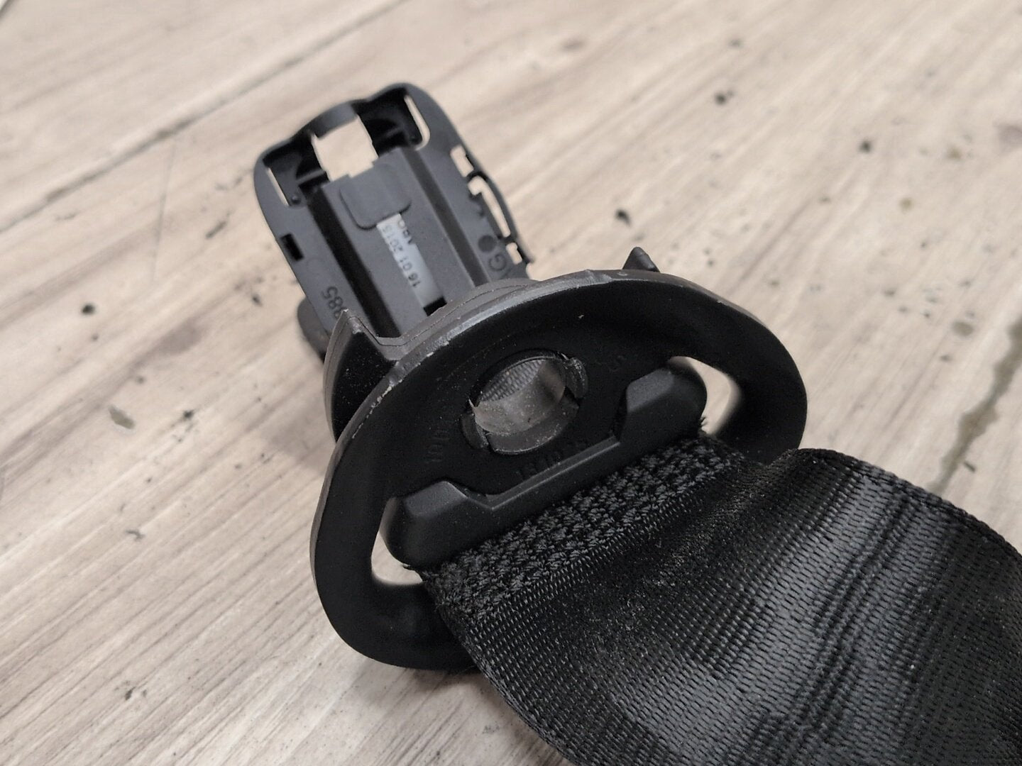 2015-2018 Audi Q3 8U Front Right Passenger Seatbelt Seat Belt Retractor 3066322
