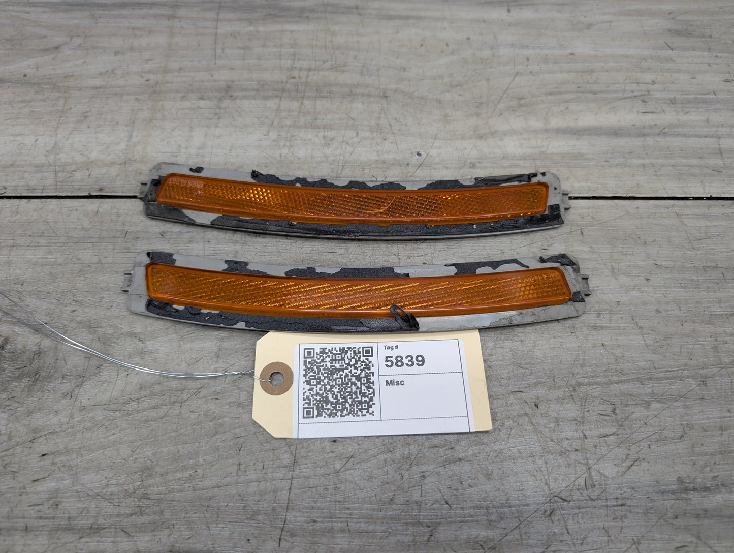 2016-2022 BMW 750Li G12 Front Left Right Bumper Reflectors SET 7355806